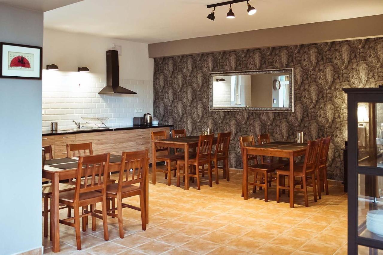 Koi Apartman Balatonalmadi Luaran gambar