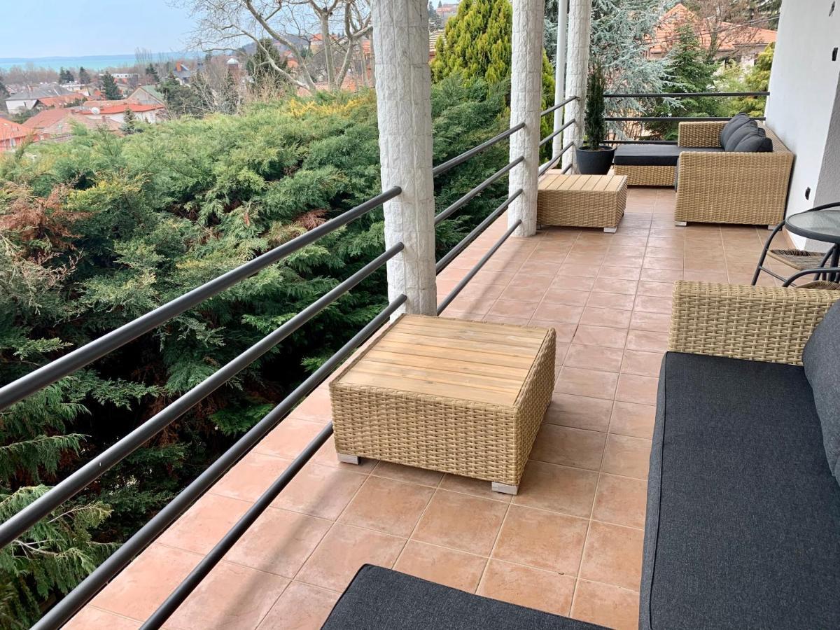 Koi Apartman Balatonalmadi Luaran gambar