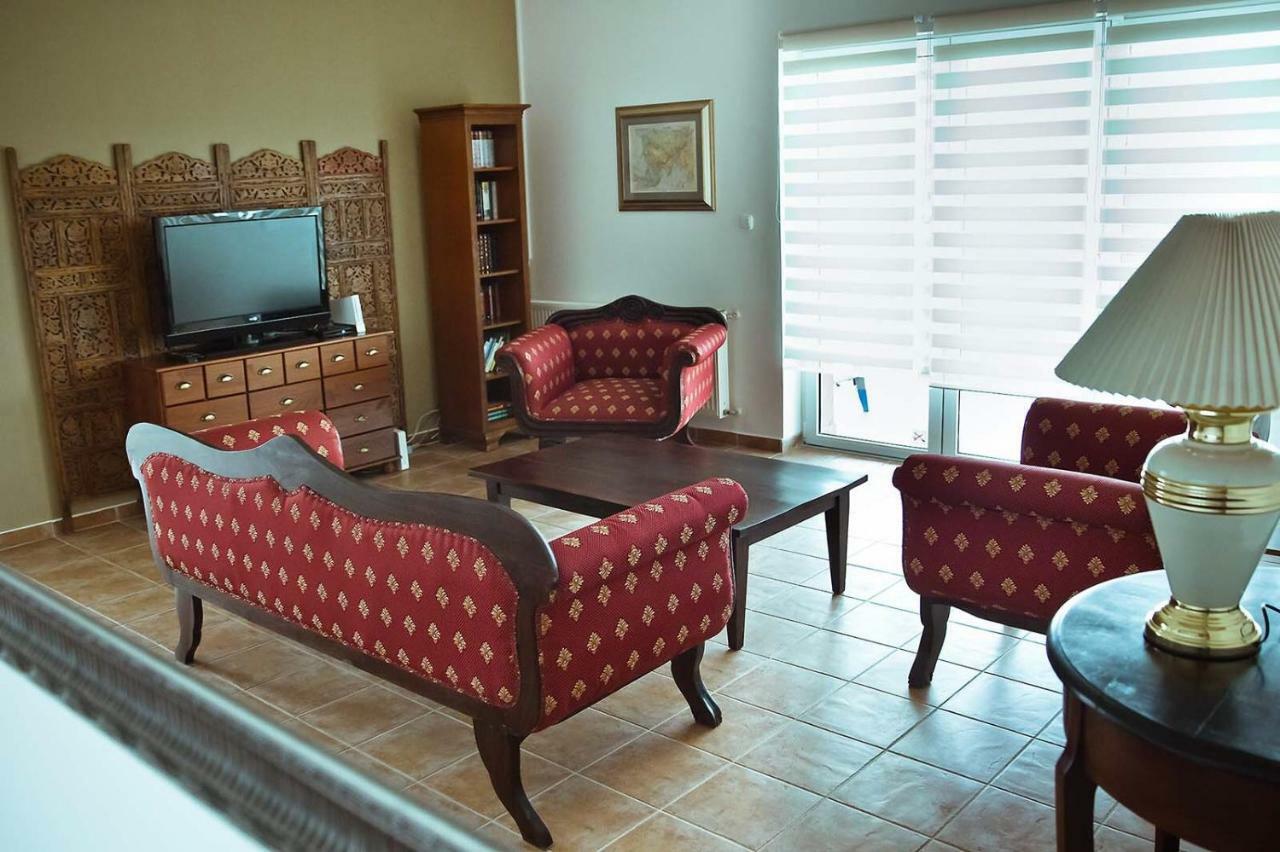 Koi Apartman Balatonalmadi Luaran gambar