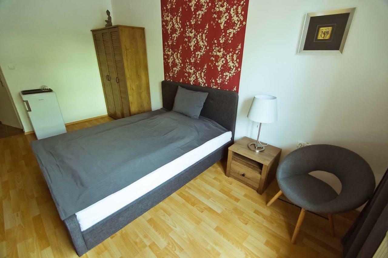 Koi Apartman Balatonalmadi Luaran gambar